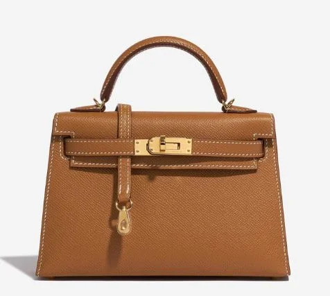 This is the Herm&egrave;s Kelly Sellier 20 ...